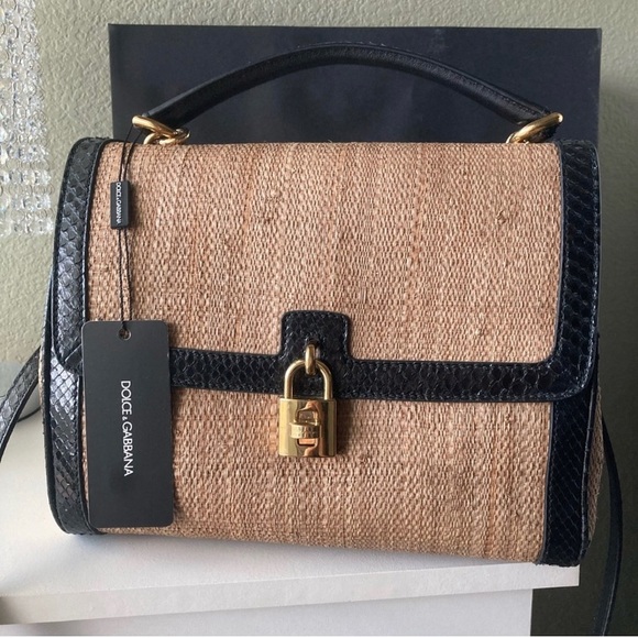 Dolce & Gabbana Handbags - NWT Dolce & Gabbana raffia 30cm size with black 🐍